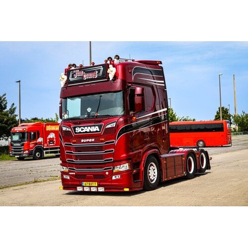 Tekno Tekno Scania NGS 530 6x2 trekker JIM TRANS