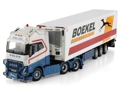 WSI WSI Volvo FH5 Globetrotter XL 6x2 met 3-as koeloplegger IVAN MOL TRANSPORT