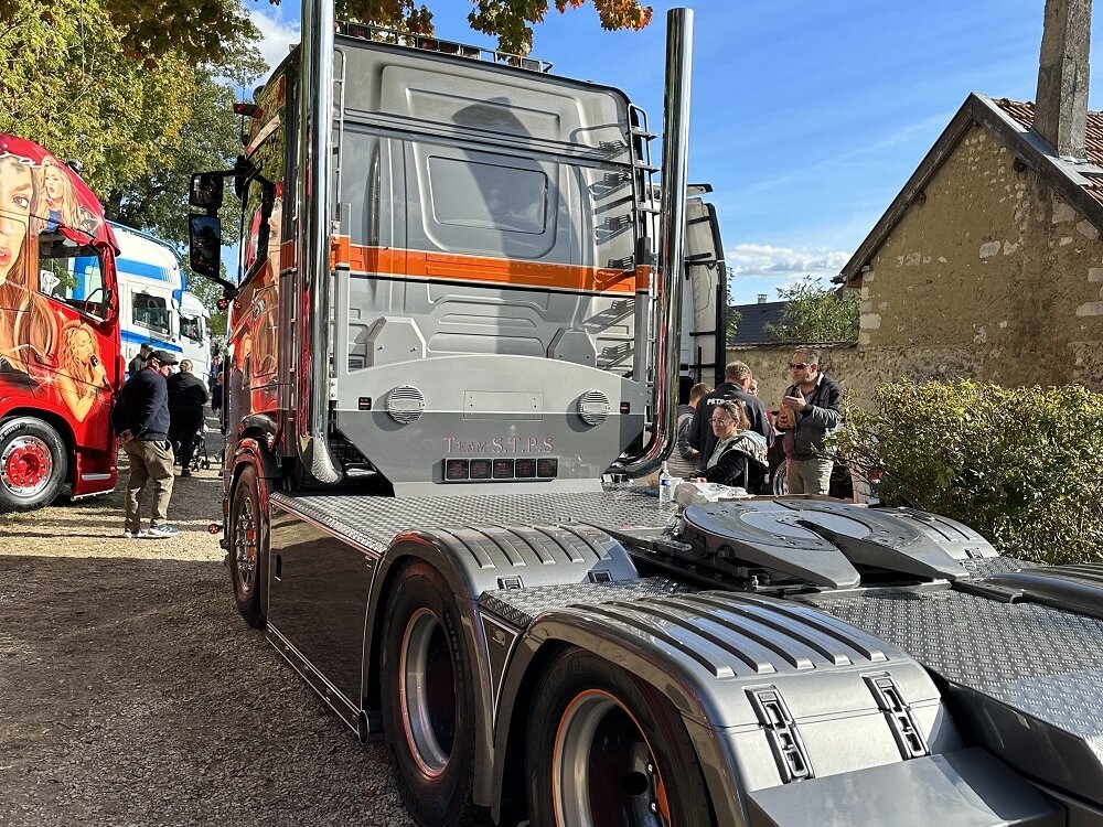 Tekno Tekno Scania Next Gen 6x2 truck STPS