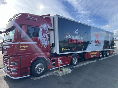 Tekno Tekno MAN TGX GX 4x2 met 3-assige koeloplegger KAUTETZKY "20 JAHRE TRUCKER CLUB"