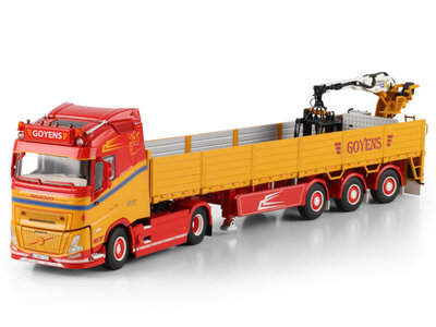 WSI WSI Volvo FH Aero Glo. 4x2 + 3-axle brick trailer GOYENS
