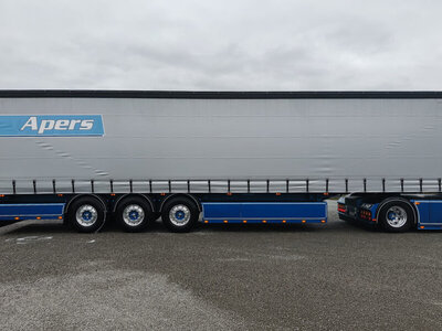 WSI WSI 3-axle curtainside trailer TRANSPORT APERS