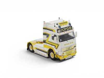 Tekno Tekno Volvo FH12 Globetrotter XL 4x2  PAYNE "Greek Volvo"