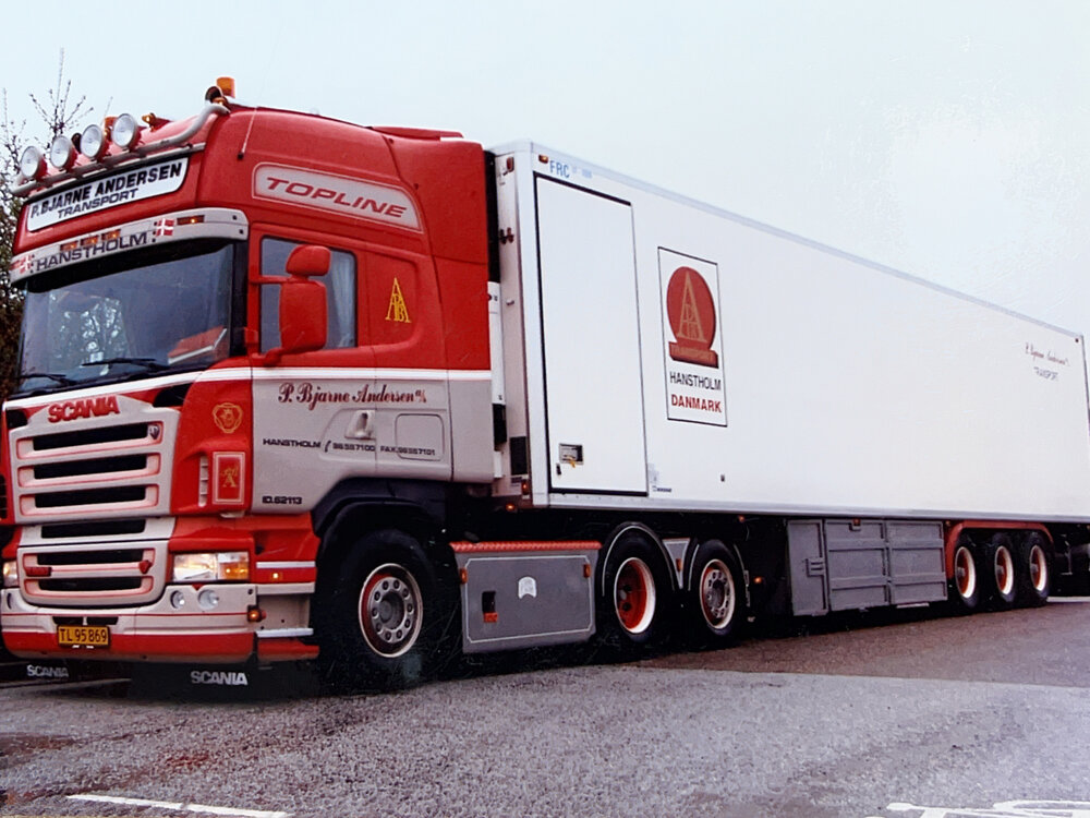 Tekno Tekno Scania R5 Topline 6x2 met 3-assige koeloplegger P. BJARNE ANDERSEN