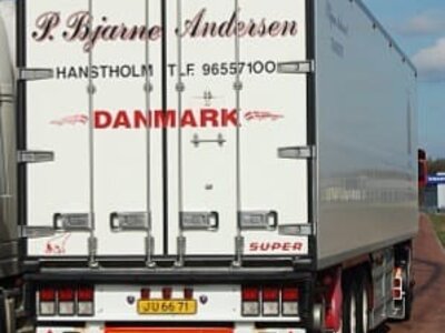 Tekno Tekno Scania R5 Topline 6x2 with 3-axle reefer trailer P. BJARNE ANDERSEN