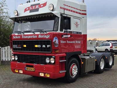 Tekno Tekno DAF 3600 Space Cab 6x2 sleepas truck SCHERS