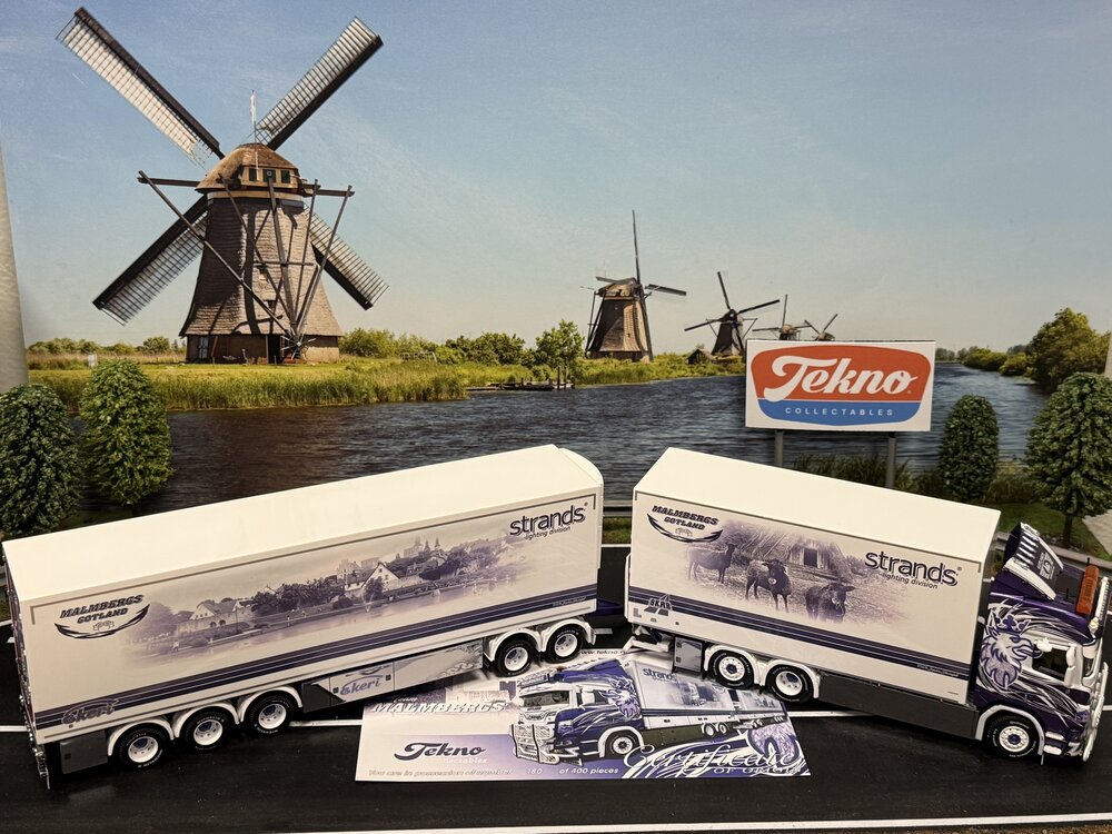 Tekno Tekno Scania Next Gen R-serie Zweedse 24m combinatie MALMBERGS