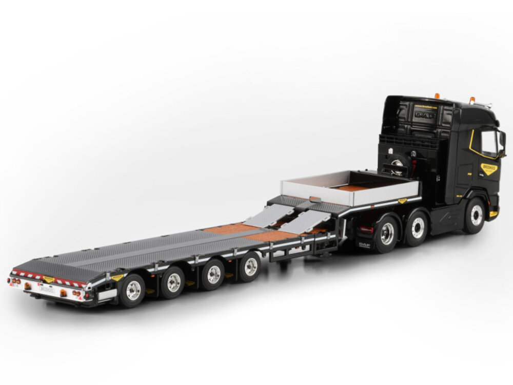 WSI WSI DAF XG MY25 6x2  with 4-axle lowloader PREMIUM LINE