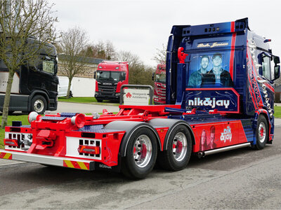 WSI WSI Scania R Normal 6x2 riged truck with hooklift system BRDR. JENSEN