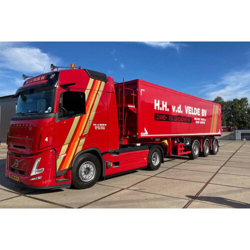 WSI WSI Volvo FH aero Globetrotter 4x2 met 3-as tipper volume oplegger H.H. VAN DER VELDE