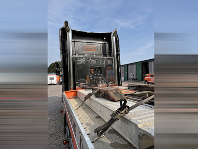 WSI WSI Scania streamline Topline 6x2 with 3-axle twin steer truck transporter DONALD BILBÄRGNING