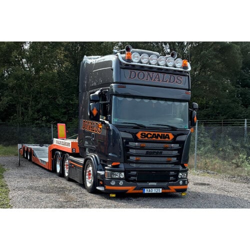 WSI WSI Scania streamline Topline 6x2 with 3-axle twin steer truck transporter DONALD BILBÄRGNING