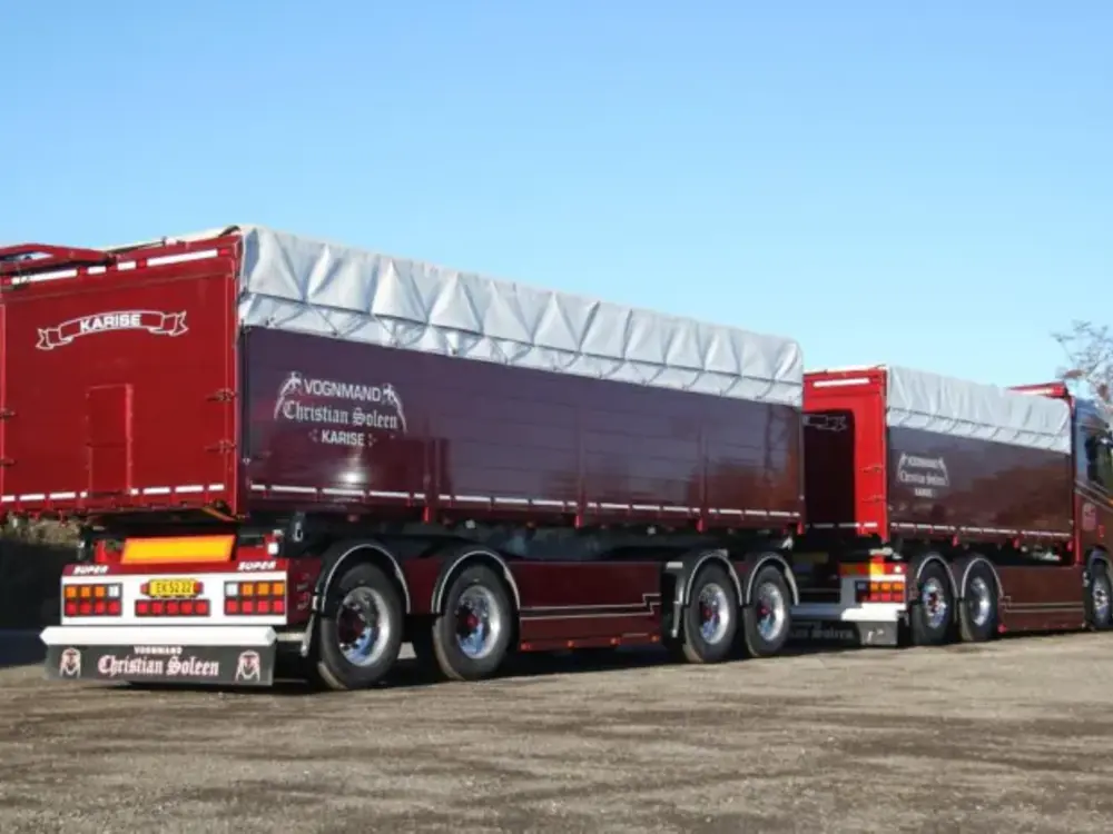 Tekno Tekno Scania NGR560 rigid truck with opentop containers CHRISTIAN SOLEEN