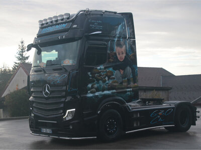 WSI WSI Mercedes Actros MP5 Giga Space 4x2 MAGNIN