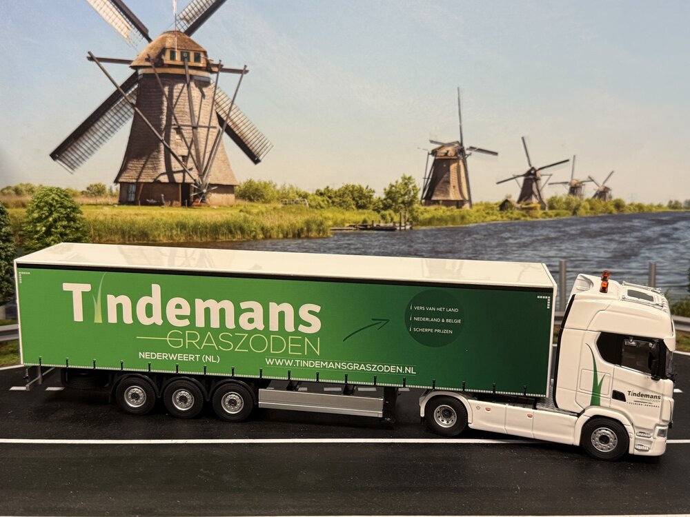 Cavallino Cavallino Scania S Highline 4x2 met 3-as schuifzeilen oplegger TINDEMANS GRASZODEN