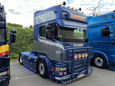 Tekno Tekno Scania R-serie Topline 4x2 SALMER
