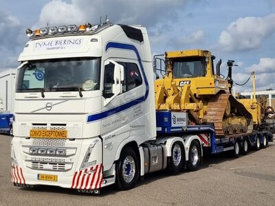 Cavallino Cavallino Volvo FH5 Globetrotter XL 6x2 with 4-axle semi-lowloader TWAN BIERINGS (Tyme Bierings)