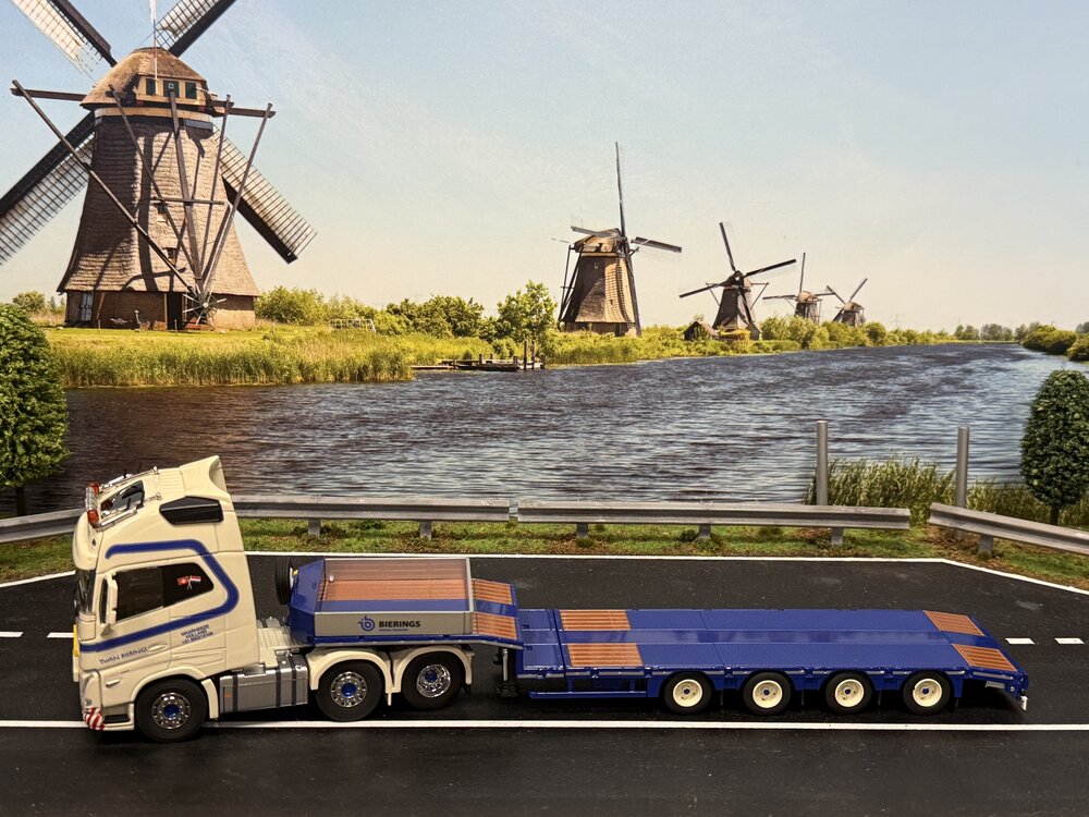 Cavallino Cavallino Volvo FH5 Globetrotter XL 6x2 with 4-axle semi-lowloader TWAN BIERINGS (Tyme Bierings)