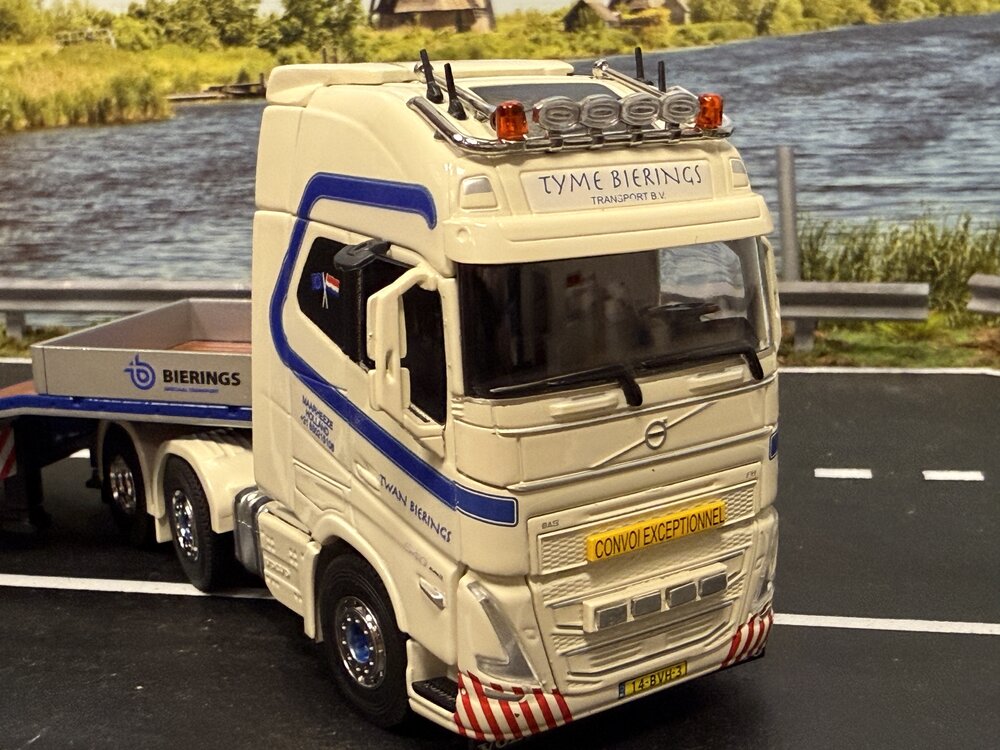 Cavallino Cavallino Volvo FH5 Globetrotter XL 6x2 with 4-axle semi-lowloader TWAN BIERINGS (Tyme Bierings)