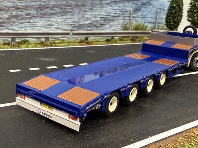 Cavallino Cavallino Volvo FH5 Globetrotter XL 6x2 with 4-axle semi-lowloader TWAN BIERINGS (Tyme Bierings)
