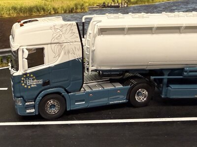 Cavallino Cavallino Scania R Highline 4x2 met 3-as bulkoplegger HBT TRANSPORT
