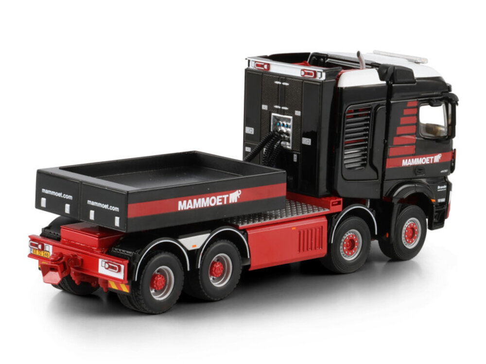 Mammoet store WSI Mercedes Arocs MP5 SLT Stream Space 8x6 ballast box + hitch MAMMOET