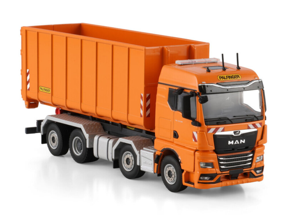 WSI WSI Premium Line MAN TGX GM 8x2 motorwagen + haakarm + 40m3 container PALFINGER