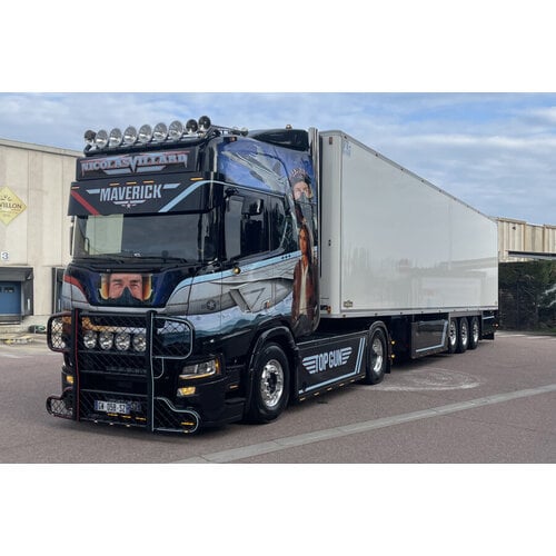 WSI WSI Scania R Highline 4x2 with 3-axle reefer trailer NICOLAS VILLARD "TOPGUN"