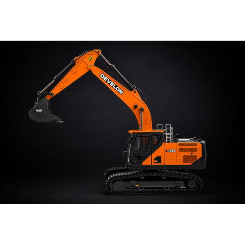 IMC IMC DX240 Excavator DEVELON