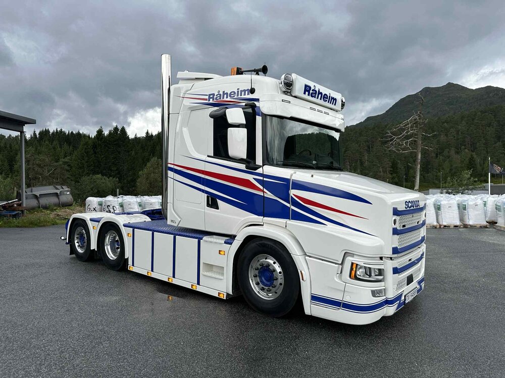 Tekno Tekno Scania TUFT Normal roof 6x2 RAHEIM TRANSPORT AS