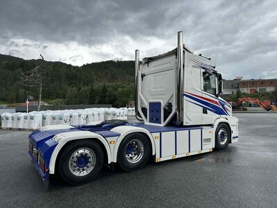 Tekno Tekno Scania TUFT Normal roof 6x2 RAHEIM TRANSPORT AS