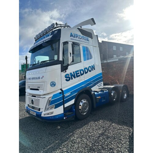 WSI WSI Volvo FH Aero 6x2 with 3-axle curtainside trailer W T SNEDDON & SONS AIRDRIE Lesmahagow Scotland