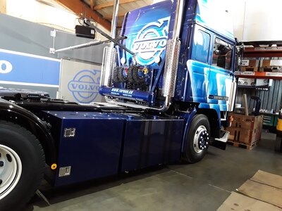 Tekno Tekno Volvo F12 Globetrotter 4x2 LENDEMANN