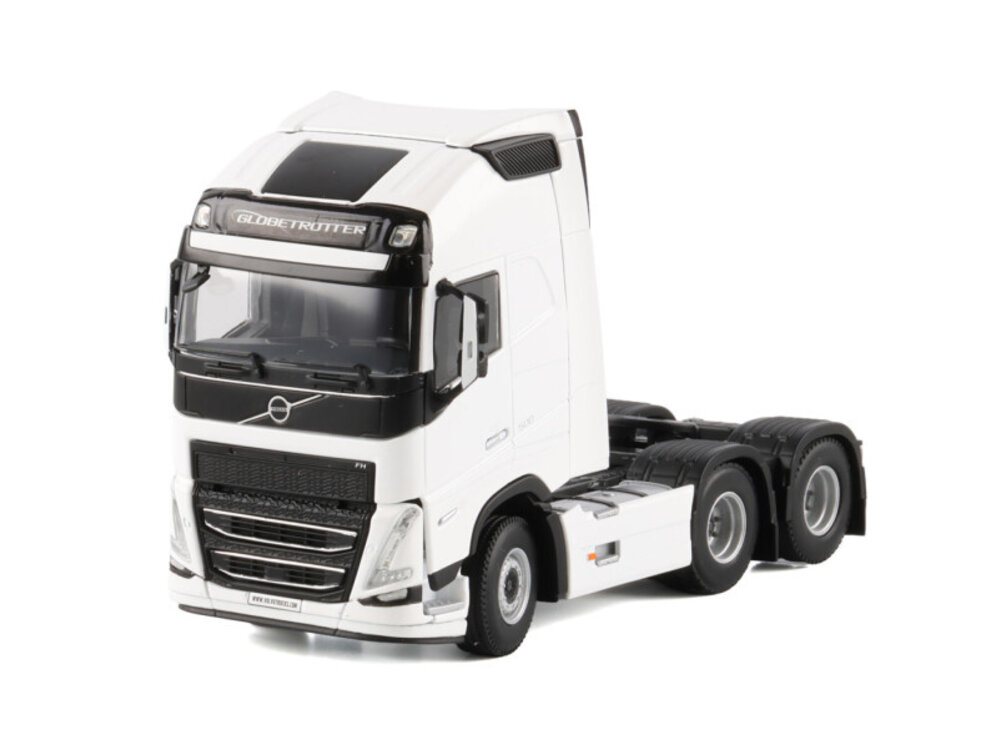 WSI WSI Volvo FH5 Globetrotter XL 6x2 WHITE LINE