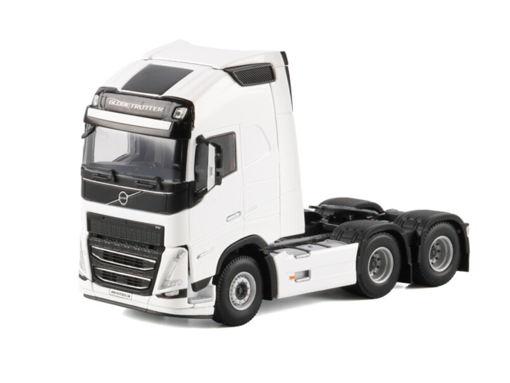 WSI WSI Volvo FH5 Globetrotter XL 6x2 WHITE LINE