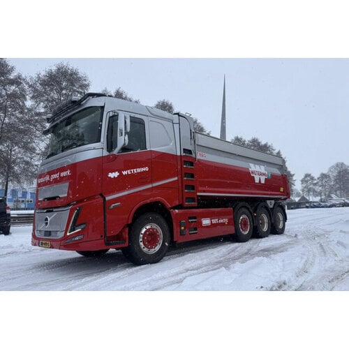 WSI WSI Volvo FH Aero Sleeper Cab 8x2 Electric Tipper Truck WETERING
