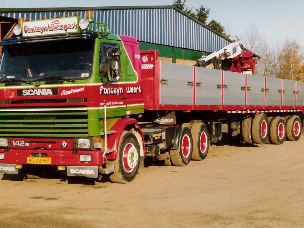 Tekno Tekno Scania142M V8 6x2 truck with 3-axle bricktrailer FONTEYN TRANSPORT