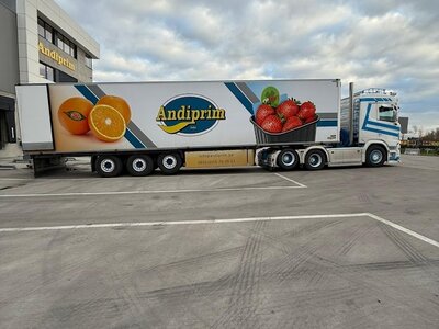 Tekno Tekno Scania Next Gen R530 V8 6x2 with 3-axle reefer trailer CIBATRANS
