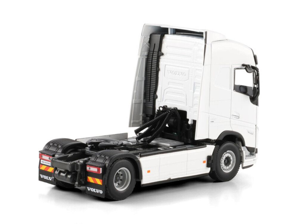 WSI WSI Volvo FH5 Globetrotter 4x2 WHITE LINE