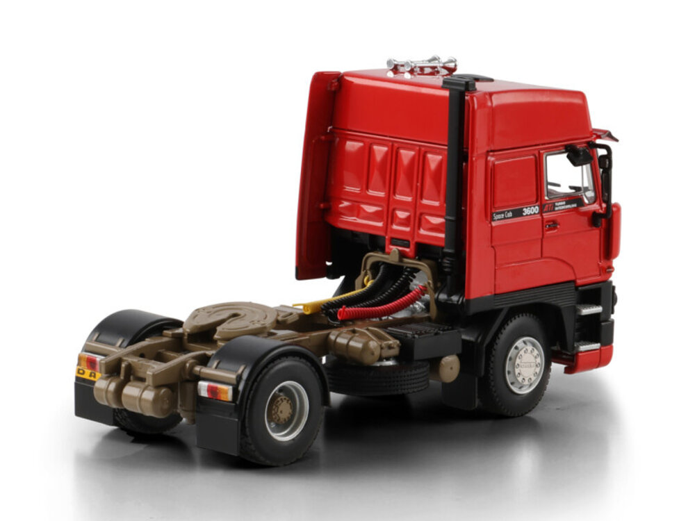 WSI WSI DAF 3600 Space Cab 4x2 PREMIUM LINE