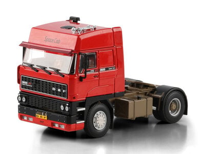 WSI WSI DAF 3600 Space Cab 4x2 PREMIUM LINE