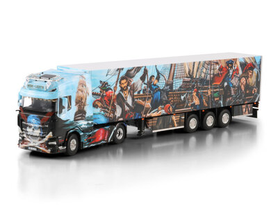 WSI WSI DAF XG+ 4x2 with 3-axle reefer trailer HEIDE LOGISTIK