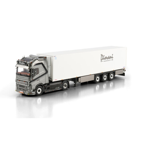 WSI WSI Volvo FH5 Globetrotter XL 4x2 met 3-assige koeloplegger BOUILLON