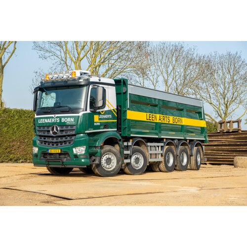 WSI WSI Mercedes-Benz Arocs MP4 2.300MM classic space tipper truck 10x4 LEENEARTS BORN