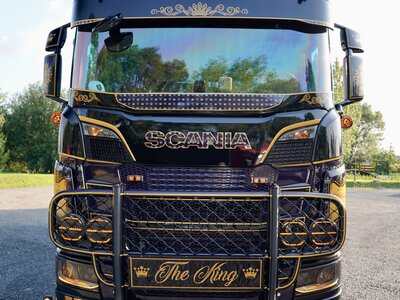 Tekno Tekno Scania NGS Highline 6x2 with 3-axle tautliner trailer PLUTA