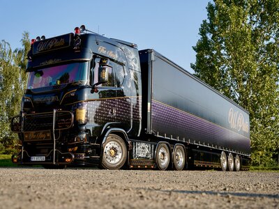 Tekno Tekno Scania NGS Highline 6x2 with 3-axle tautliner trailer PLUTA