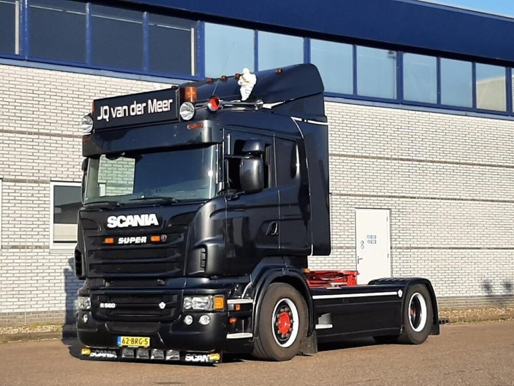 Tekno Tekno Scania R560-V8 with 3-axle reefer trailer J.Q. VAN DER MEER