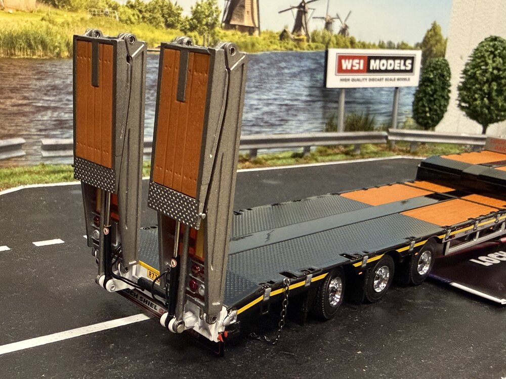 WSI WSI Scania R770 6x2 with 3-axle lowloader LOCHSHIEL GARAGE ACHARACLE SCOTLAND