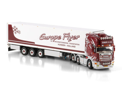 WSI WSI Scania 4-serie Topline 4x2 with 3-axle reefer trailer EUROPE FLYER