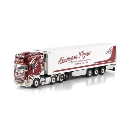 WSI WSI Scania 4-serie Topline 6x2 met 3-assige koeloplegger EUROPE FLYER